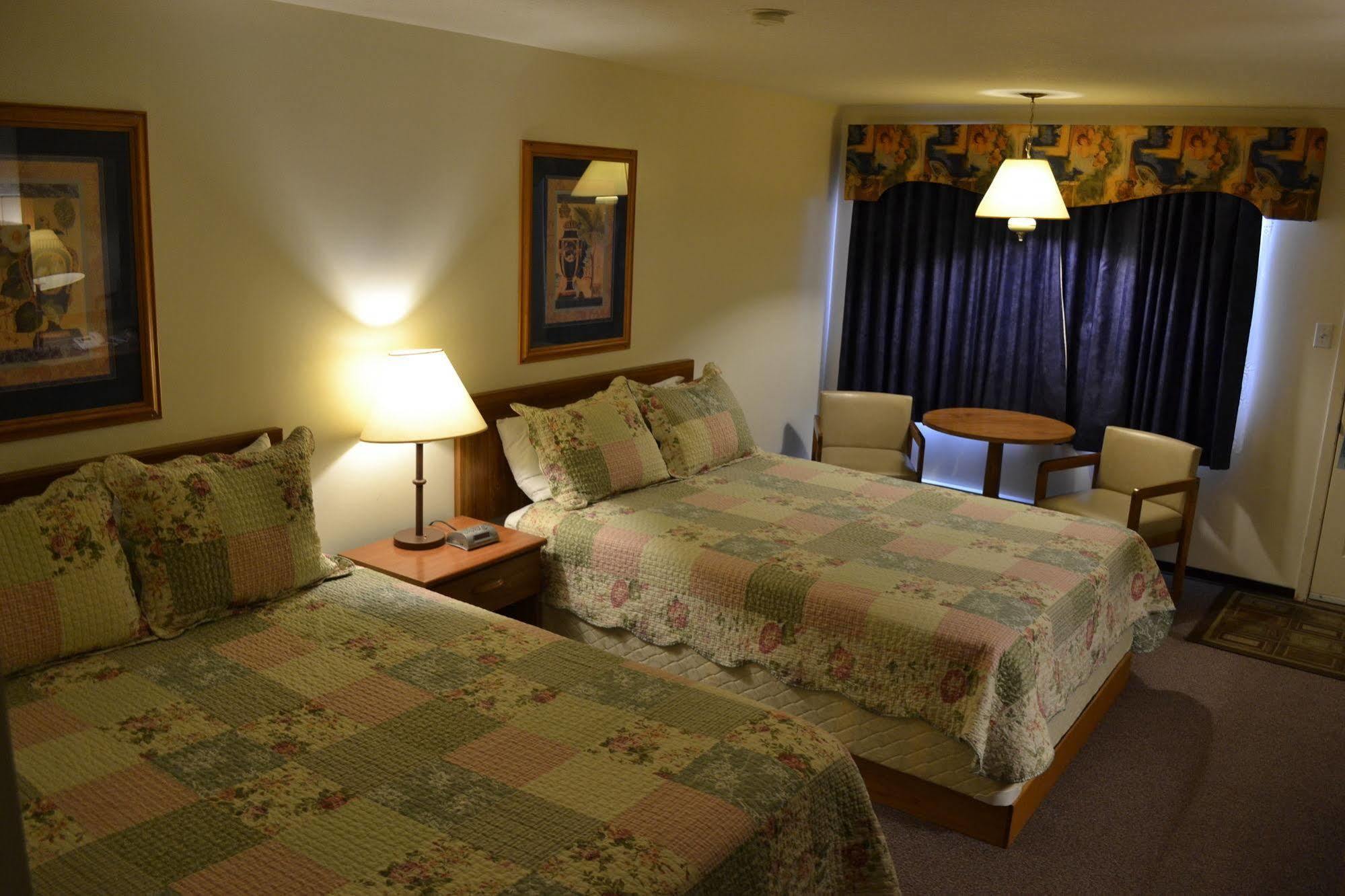 Ranchmen Motel Medicine Hat Exteriör bild